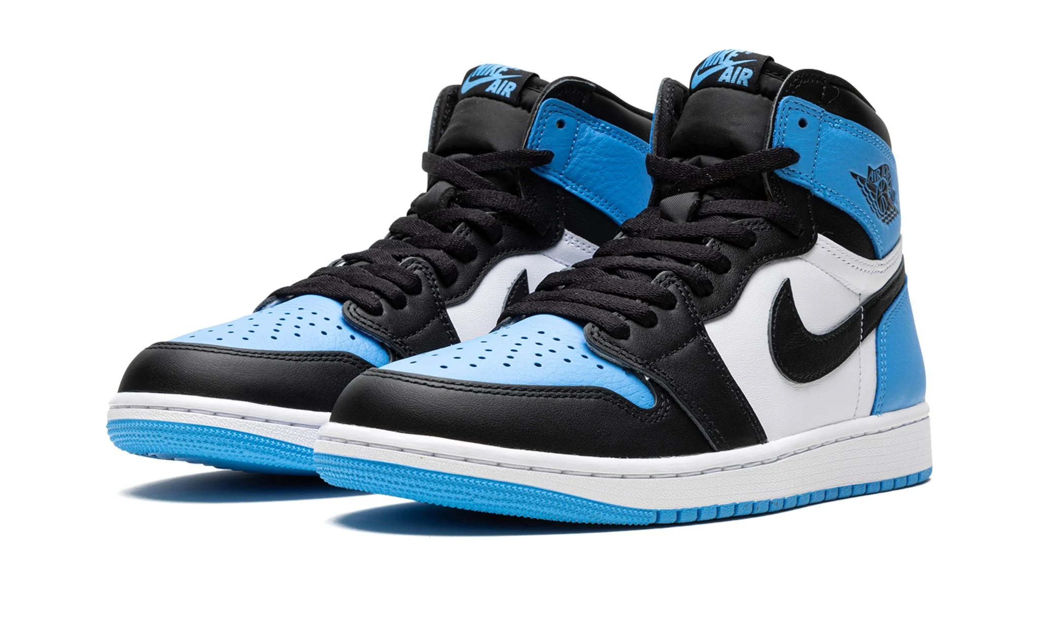 Air Jordan 1 Retro High Og Unc Toe Dz5485 400 (3) - xxxkicks.co
